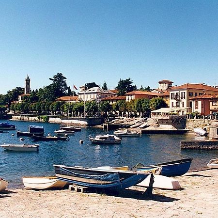 Lago Maggiore Lesa Εξωτερικό φωτογραφία