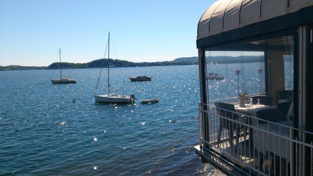 Lago Maggiore Lesa Εξωτερικό φωτογραφία